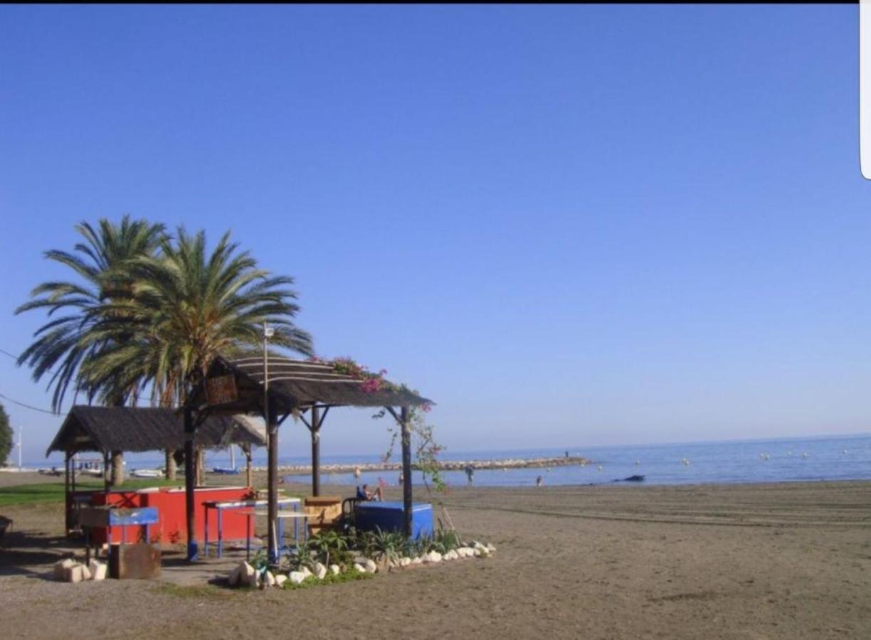Aunt Antonia Beach House Малага Екстериор снимка